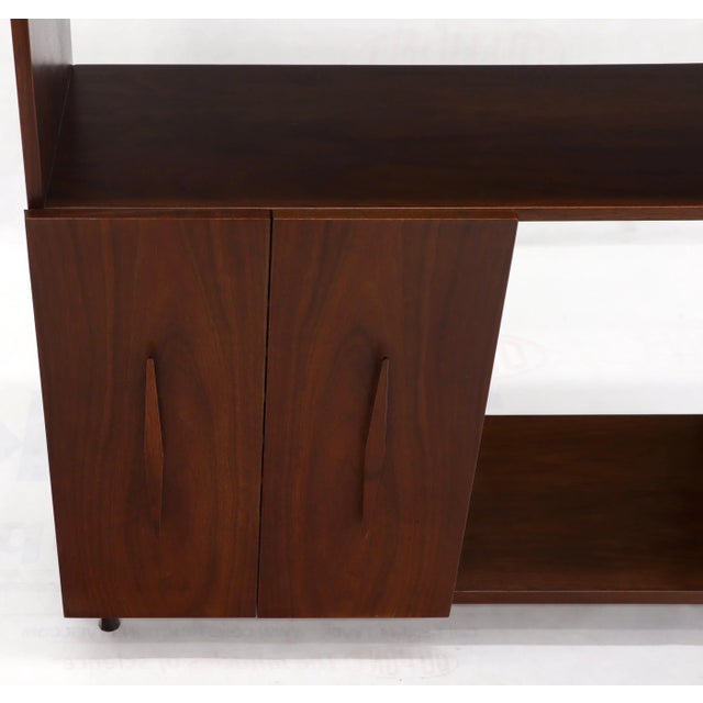 Mid 20th Century Walnut Mid-Century Modern Accordion Door Entry Hall Cabinet For Sale - Image 6 of 11