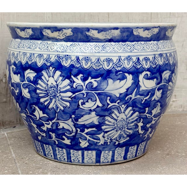Ceramic Large Traditional Chinoiserie Blue & White Ceramic Hand Painted Chinese Fish Bowl Jardiniere, Cache Pot, Garden Planter With Botanical Motif For Sale - Image 7 of 12