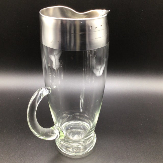 Dorothy Thorpe Dorothy Thorpe Martini Pitcher With 4 Roly Poly Glasses Muddle Spoon and Glass Stir Stick - Set of 7 For Sale - Image 4 of 12