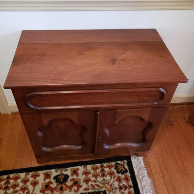 Brown Late 19th Century American Country Lift-Top Dry Sink Cabinet For Sale - Image 8 of 10