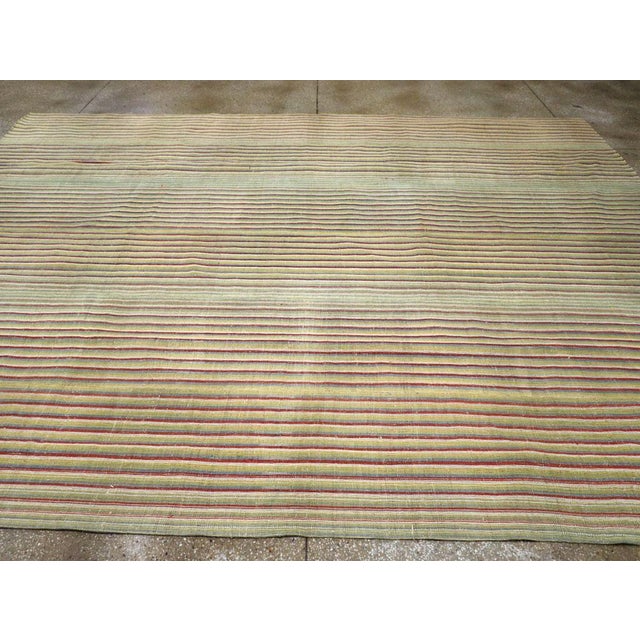 Mid 20th Century Galerie Shabab Collection Mid-20th Century, Handmade Turkish Flatweave Kilim Room Size Carpet For Sale - Image 5 of 9