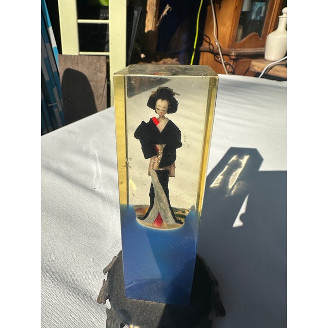 1980s Vintage Asian Woman Lucite Figurine Display For Sale - Image 5 of 8