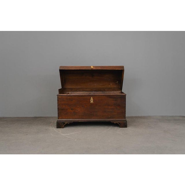 Biedermeier Round-Topped Chest in Brass, Iron and Oak For Sale - Image 4 of 18
