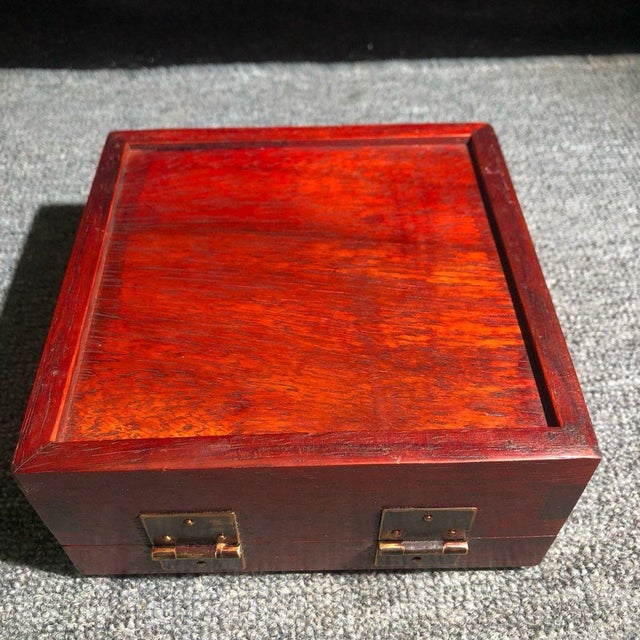 Chinese Vintage Chinese Rosewood Jewelry Box With Gemstone Inlay and Carved Medallion For Sale - Image 3 of 9