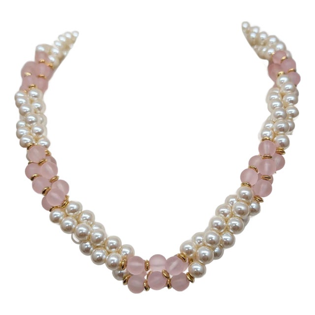 Vintage 1980s Signed Napier Goldtone Frosted Pink Beads & Faux-Pearls Torsade Necklace For Sale