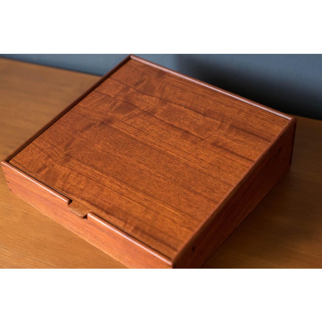 1950s Danish Aksel Bender Madsen & Ejner Larsen Solid Teak Jewelry Box for Willy Beck For Sale - Image 5 of 16