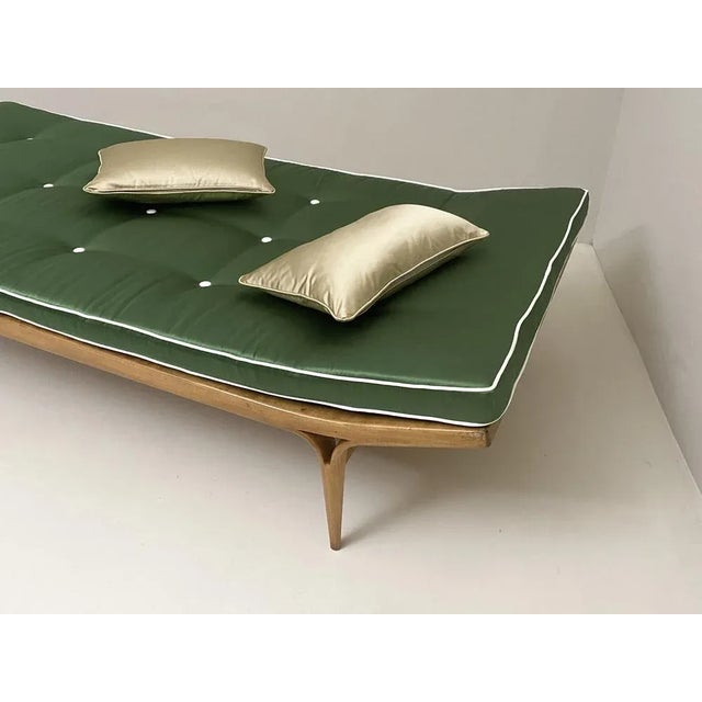 Swedish Berlin Daybed by Bruno Mathsson, 1960s, in Very Good conditions. Designed 1960 to 1969 This piece has an...