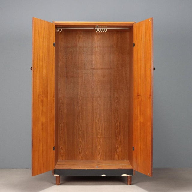 Vintage Italian Wardrobe, 1960s For Sale - Image 3 of 11
