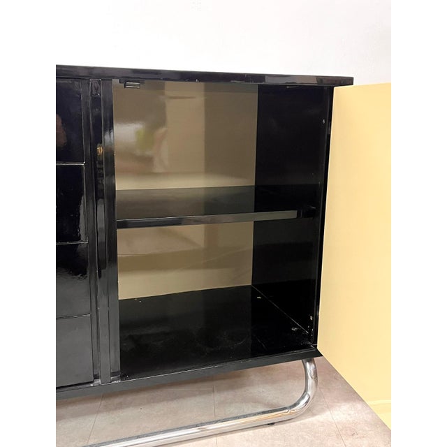 Vintage Lacquered Sideboard by Guido Faleschini for I 4 Mariani, 1970s For Sale - Image 13 of 15