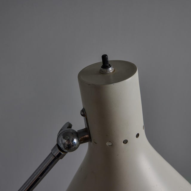 1950s Italian Articulating Floor Lamp Attributed to Arredoluce For Sale - Image 14 of 16