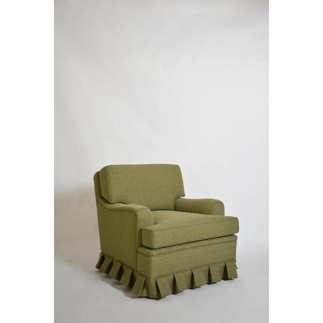 Green fabric fringe armchair, 1960s. Height: 82 cm - 32.28 in Length: 82 cm - 32.28 in Width: 90 cm - 35.43 in Seating...