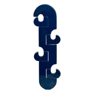 Vertical Wall Coat Hanger in Blue Molded Plastic by Visiva Milano, Italy, 1970s For Sale