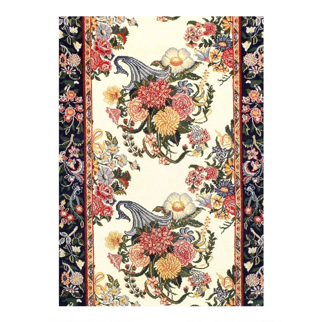Delicate medallions are one of the most defining features of the soft and decorative French Savonnerie carpet. In this...