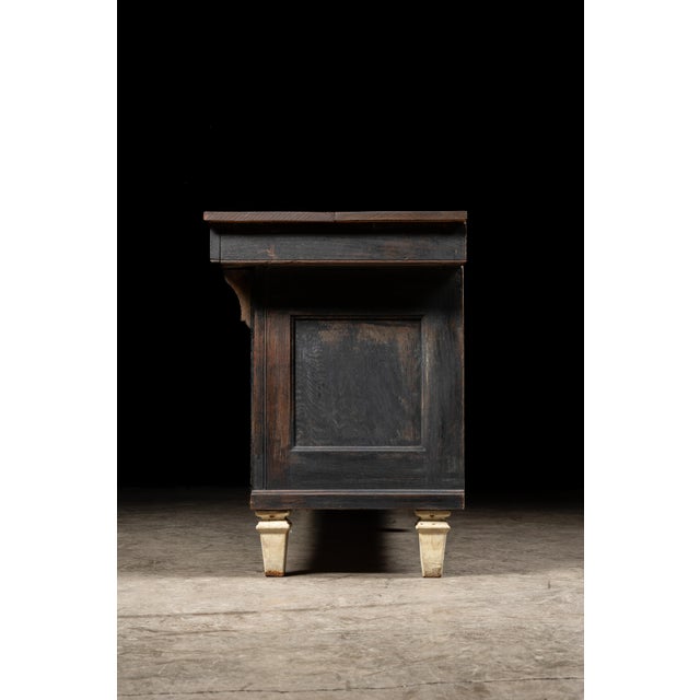 Early 20th Century Butcher's Counter With Milk Glass Panels For Sale In Chicago - Image 6 of 11