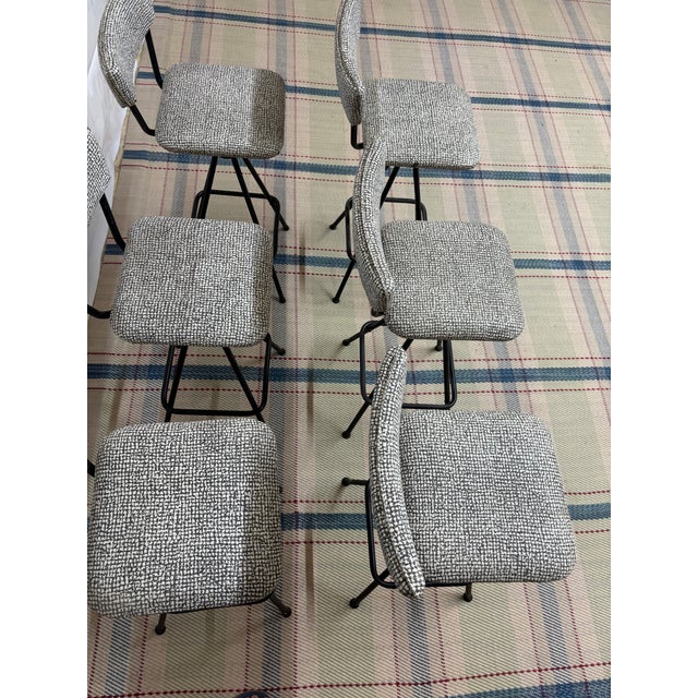 Mid-Century Modern Vintage Mid-Century Modern Daystrom Swivel Bar Stools For Sale - Image 3 of 10