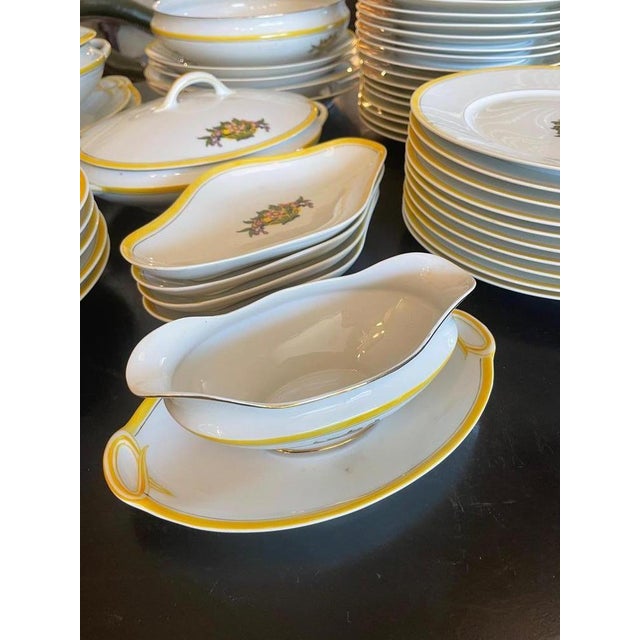 Yellow French Art Deco Service in Porcelain from Limoges, 1920s, Set of 49 For Sale - Image 8 of 16