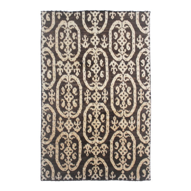 Hand Knotted Borderless Ikat Design Rug. 05'09" X 09'00" For Sale