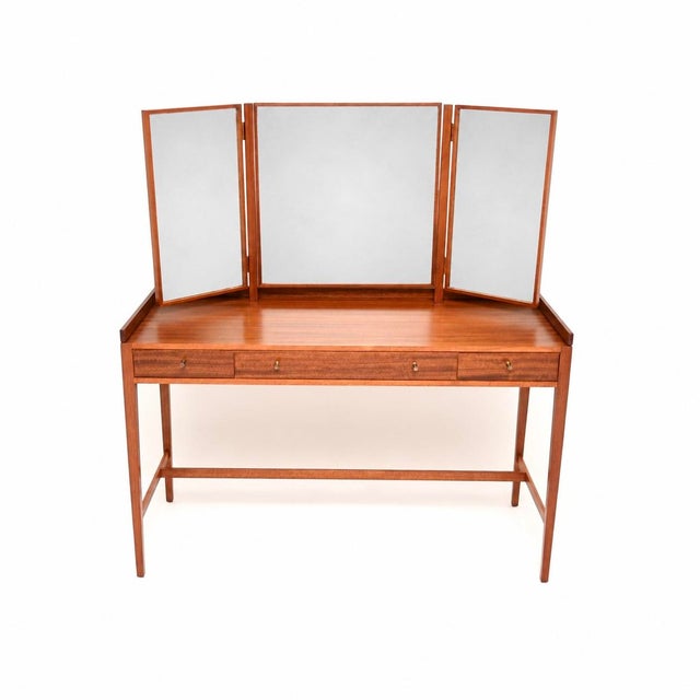 Mid-Century Modern Vintage Dressing Table attributed to Loughborough, 1950 For Sale - Image 3 of 11