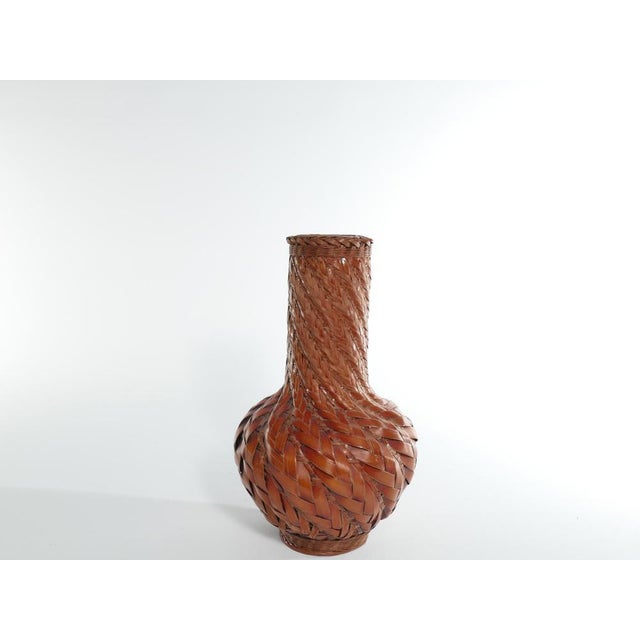 Introducing an Exquisite Early 20th Century Taisho/Showa Period Japanese Woven Bamboo Ikebana Vase – A Timeless...