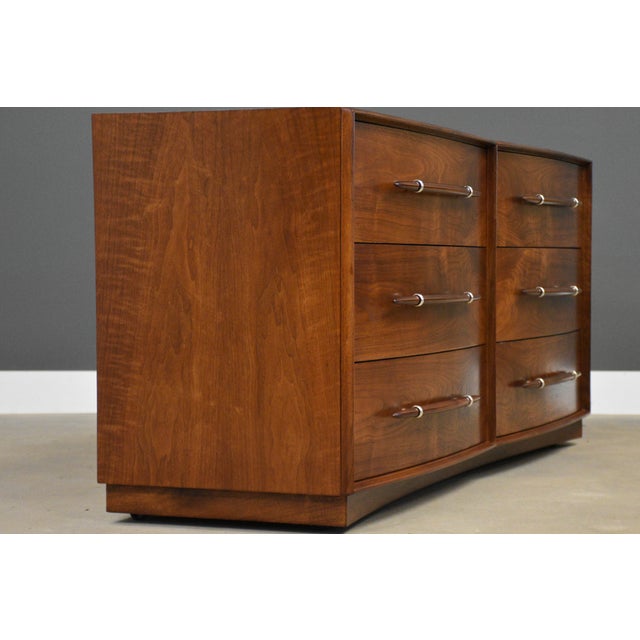 Mid-Century Modern Refinished Robsjohn Gibbings for Widdicomb Dresser For Sale - Image 3 of 10