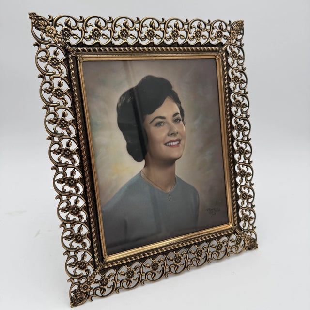 Hollywood Regency Vintage Photo Frame Filigree Hollywood Regency 8x10 Inch Photo For Sale - Image 3 of 7