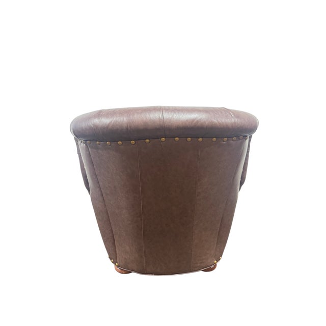 Early 21st Century Fine Tufted Leather Lounge Chair by Distinctive Leather Inc For Sale - Image 5 of 7