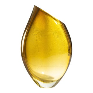 Hand Blown Murano Vase in Amber With 24-Karat Gold Flecks Medium For Sale