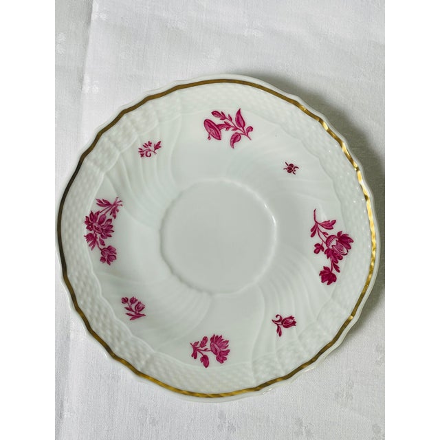Chinoiserie Vintage Richard Ginori 'Chinese Bouquet' Tea Cup and Saucer - Set of 3 For Sale - Image 3 of 17