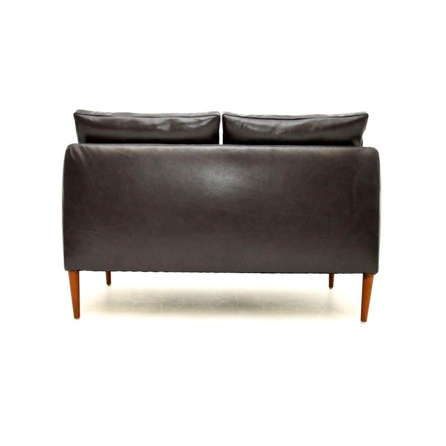 Wood Vintage Danish Model 800 Leather Sofa from Hans Olsen, 1960s For Sale - Image 7 of 8