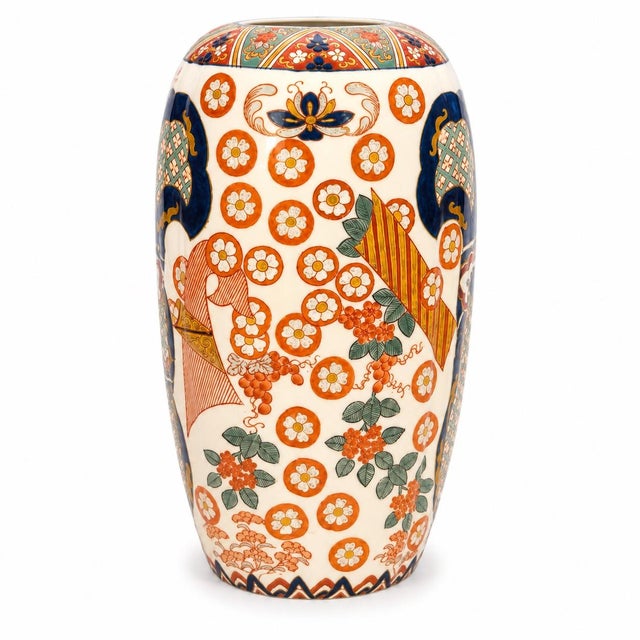 Orange Antique Japanese Imari Porcelain Vase, Meiji/Taishō Era, Circa 1900 For Sale - Image 8 of 9
