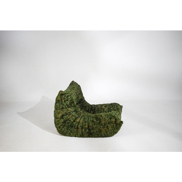 1970s Togo Lounge Chair and Pouf in Heritage Wave Fabric by Michel Ducaroy for Ligne Roset, 1973, Set of 2 For Sale - Image 5 of 17