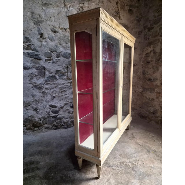 Cream Vintage French Glass Display Cabinet, 1960s For Sale - Image 8 of 18