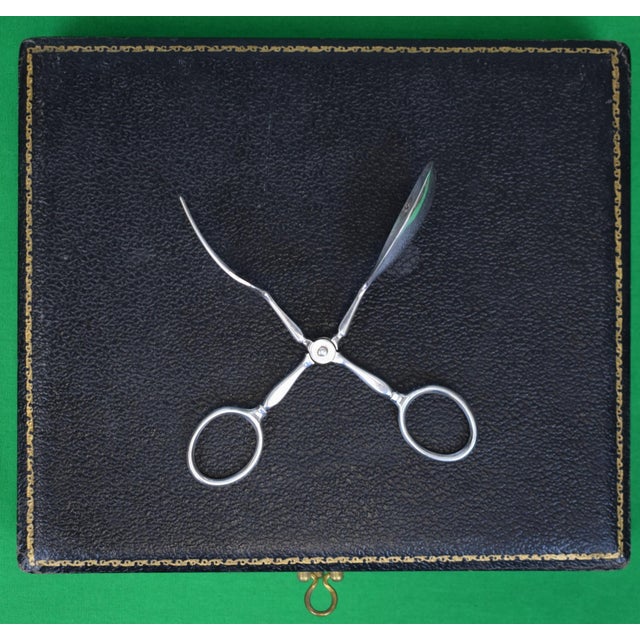 Mid 20th Century Abercrombie & Fitch English 5 Piece Cocktail Barware Box Set For Sale - Image 9 of 12