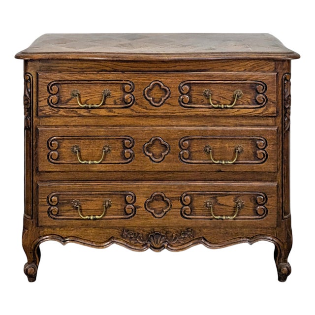 Neo-Rustic Louis XV Style Chest of Drawers in Oak For Sale