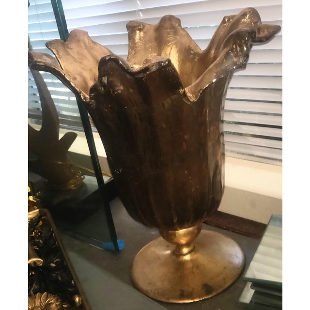 Mid-Century Modern Vintage 16.5" Murano Lavorazione Art Glass Parcel Gilt Wrapped Pedestal Shell Vase For Sale - Image 3 of 6