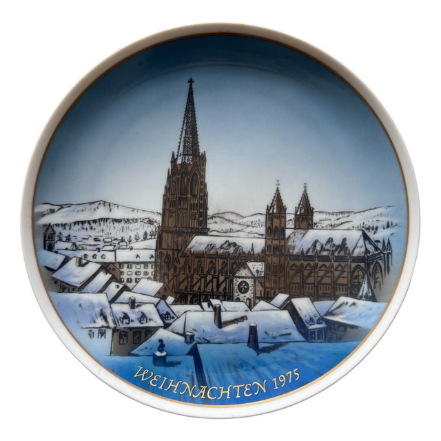 2st Christmas Plate Freiburg Münster by Helmut Drexler for Rosenthal, Germany, 1975 For Sale
