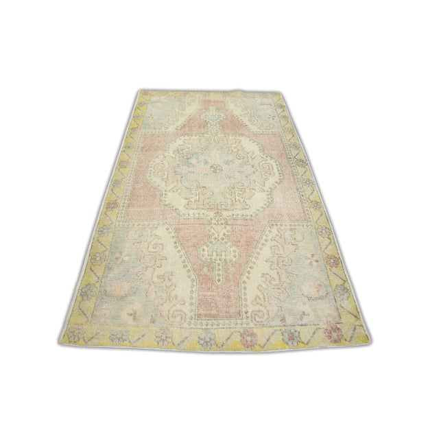 1960s Vintage Pink Rug For Sale In Houston - Image 6 of 7