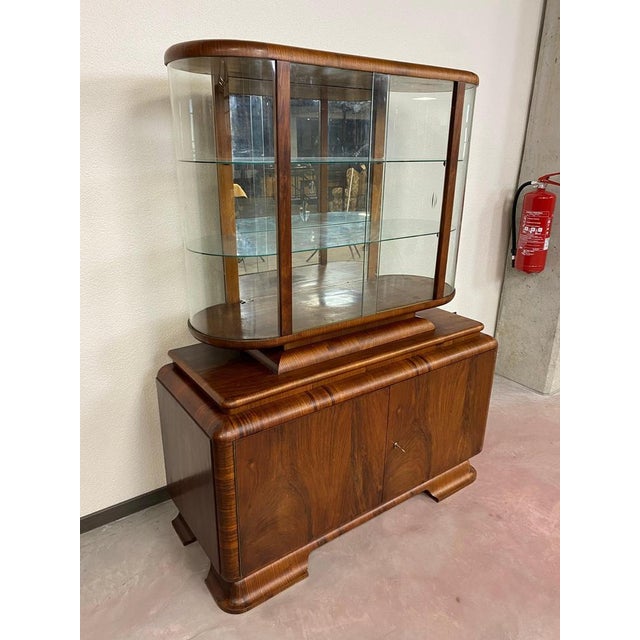 Art Deco Walnut Showcase, 1930s For Sale - Image 3 of 10