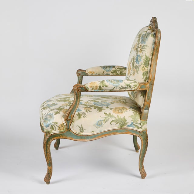 18th Century Painted French Armchair in Coraggio Fabric For Sale - Image 9 of 10