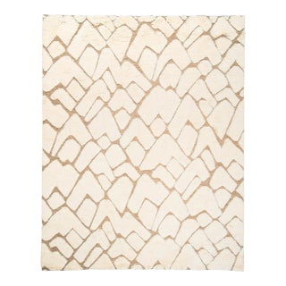 Schumacher Zimba 10' x 14' Rug in Ivory & Sand For Sale