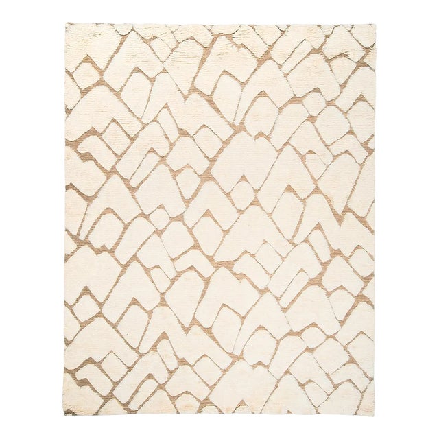 Schumacher Zimba 10' x 14' Rug in Ivory & Sand For Sale