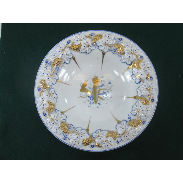 Mid 19th Century Mid 19th Century KPM Porcelain Neoclassical Bow & Arrow, Grapes & Leaves Bowl, Hand Painted Gold & Blue Accented For Sale - Image 5 of 14