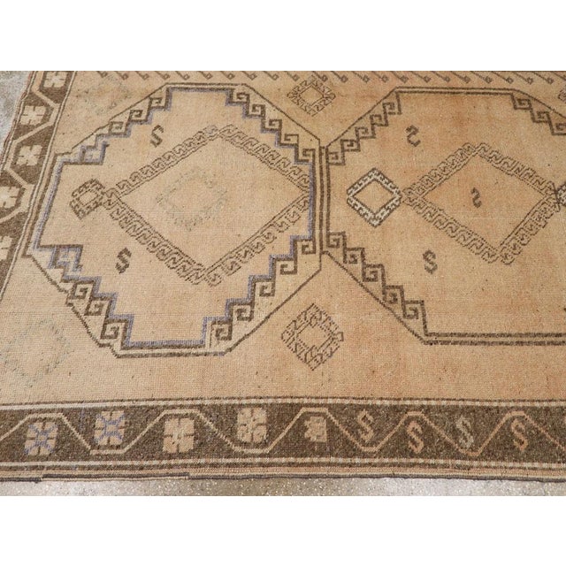 Textile Galerie Shabab Collection Mid-20th Century Turkish Anatolian Room Size Carpet For Sale - Image 7 of 10