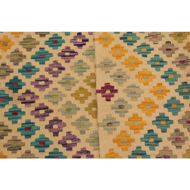 1990s Boho Chic Kilim Gray Black Wool Rug - 5'2" X 6'4" For Sale - Image 4 of 7