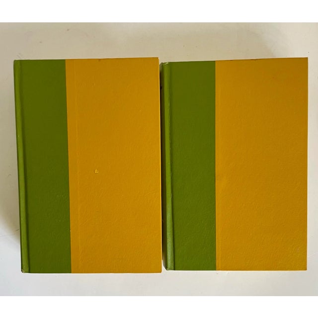 Paper 1974 Set of the Iliad and the Odyssey by Homer For Sale - Image 7 of 12