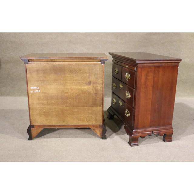 Mid 20th Century Chippendale Style Bedside Chests - 2 Pieces For Sale - Image 4 of 12