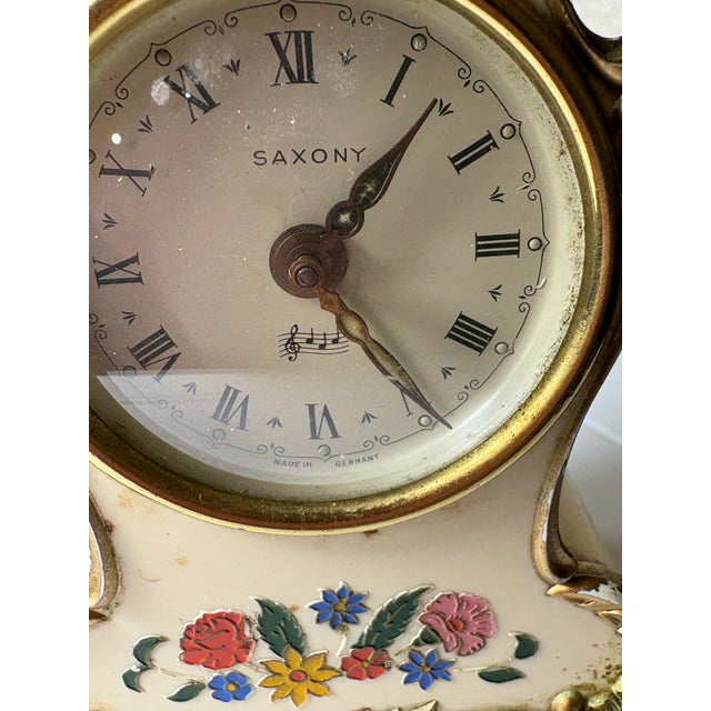 Vintage Saxony Musical Wind Up Desktop Alarm Clock For Sale - Image 4 of 6