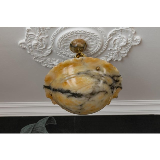 Beige French Art Deco Yellow Alabaster Pendant with Dark Veining & Brass, 1920s For Sale - Image 8 of 18