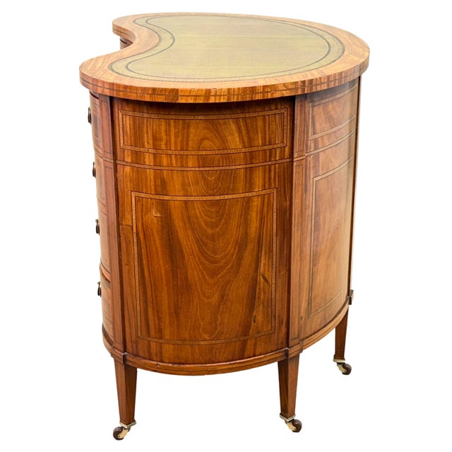A Very Good Quality Late 19th Century Satinwood Kidney Shaped Desk, Or Dressing Table, Having Attractive Replacement...