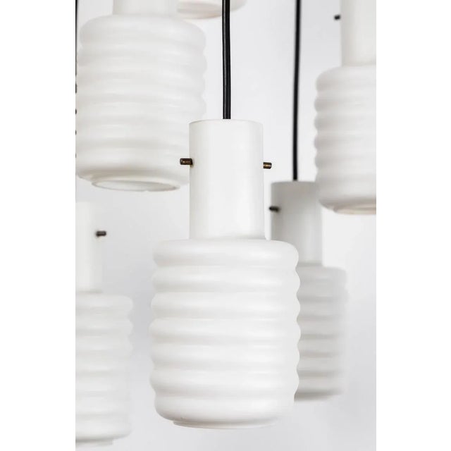 Metal 1950s Italian 8-Glass Cascading Chandelier Attributed to Arredoluce For Sale - Image 7 of 12